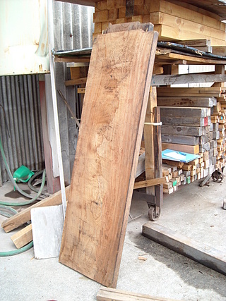 旧家の床の間に使われていた欅